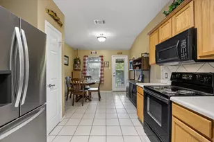 200 Bubbling Brook Dr, Hutto, TX 78634 - Photo 7