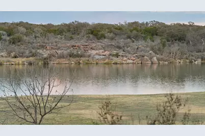 3721 Lakeview Drive, Cottonwood Shores, TX 78657 - Photo 17