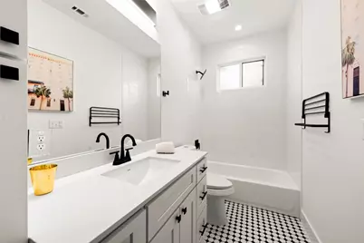 1500 Sylvan Glade Road #2B, Austin, TX 78745 - Photo 13