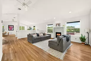 1800 W 10th St, Austin, TX 78703 - Photo 7