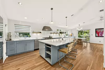 1800 W 10th Street, Austin, TX 78703 - Photo 11