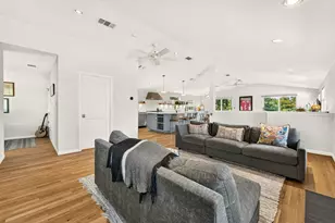 1800 W 10th St, Austin, TX 78703 - Photo 5