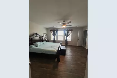 7524 Saginaw Drive, Austin, TX 78754 - Photo 3