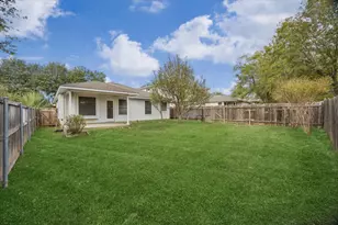 15311 Sweet Caddie's Dr, Pflugerville, TX 78660 - Photo 5