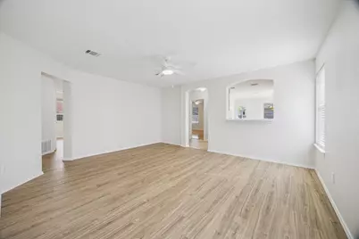 15311 Sweet Caddies Drive, Pflugerville, TX 78660 - Photo 3