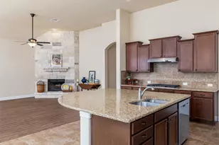 21301 Merveil Dr, Pflugerville, TX 78660 - Photo 11