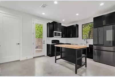 408 W Odell Street #2, Austin, TX 78752 - Photo 9