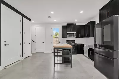 408 W Odell Street #2, Austin, TX 78752 - Photo 7