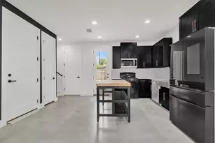 408 W Odell St, Austin, TX 78752 - Photo 7