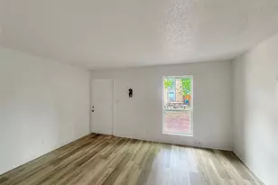 8611 Putnam Dr, Austin, TX 78757 - Photo 13