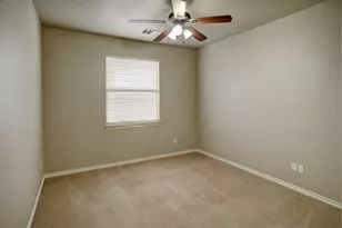 179 Keanahalululu Ln, Bastrop, TX 78602 - Photo 27