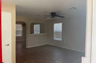 11401 Hungry Horse Dr, Manor, TX 78653 - Photo 3