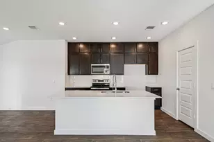 504 Elm Crk Dr, Hutto, TX 78634 - Photo 15