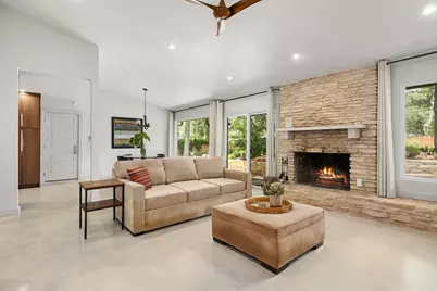 12907 Springvale Drive, Austin, TX 78729 - Photo 7