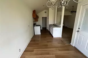 720 Brandi Cir, Kyle, TX 78610 - Photo 5