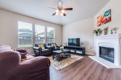 18628 Wind Valley Way, Pflugerville, TX 78660 - Photo 11