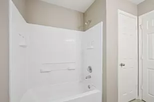 14408 E Gurneys Eagle Dr, Elgin, TX 78621 - Photo 15