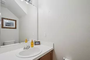 14408 E Gurneys Eagle Dr, Elgin, TX 78621 - Photo 11