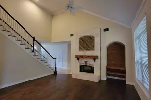 2832 Grimes Ranch Rd, Austin, TX 78732 - Photo 9