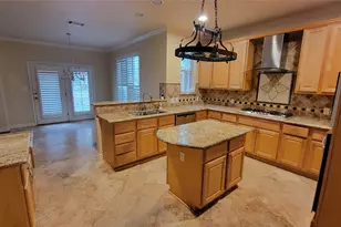 2832 Grimes Ranch Rd, Austin, TX 78732 - Photo 15