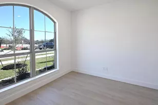 241 Melody Ln, Lockhart, TX 78644 - Photo 13