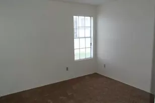 2205 Katy Ln, Georgetown, TX 78626 - Photo 5