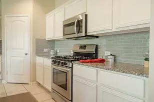 7225 Ranchito Dr, Austin, TX 78744 - Photo 11