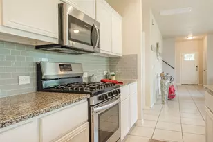 7225 Ranchito Dr, Austin, TX 78744 - Photo 19