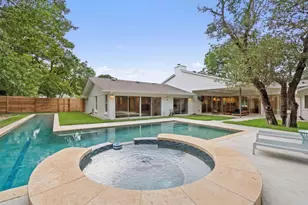 6905 Mesa Dr, Austin, TX 78731 - Photo 31