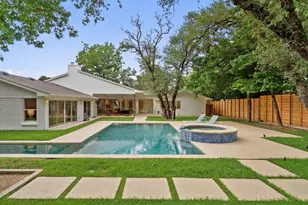 6905 Mesa Dr, Austin, TX 78731 - Photo 29