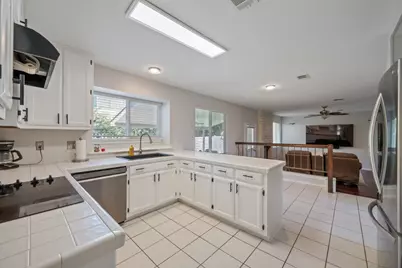 12601 Oro Valley Cove, Austin, TX 78729 - Photo 17