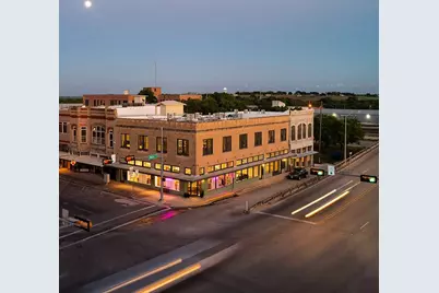 102 E 2nd Street #203, Taylor, TX 76574 - Photo 1