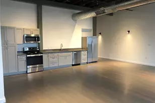 102 E 2nd St, Taylor, TX 76574 - Photo 5