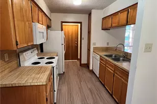 103 S Kaupo Dr, Bastrop, TX 78602 - Photo 11