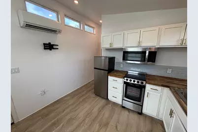 1002 Spanish Oak Trail #B, Manchaca, TX 78652 - Photo 7