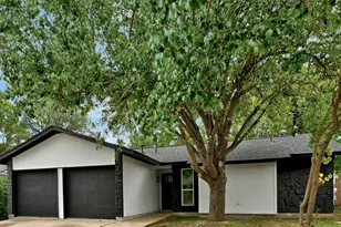 4905 Lambs Ln, Austin, TX 78744 - Photo 25