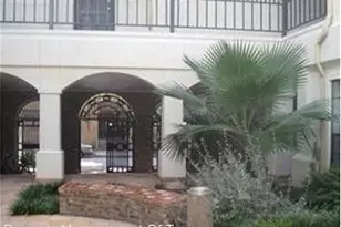 1908 San Antonio St, Austin, TX 78705 - Photo 3