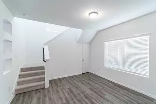 219 Tokalaun Dr, Hutto, TX 78634 - Photo 9