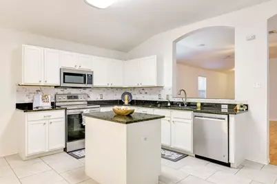 110 S Creekbend Drive, Hutto, TX 78634 - Photo 3