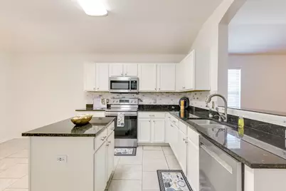 110 S Creekbend Drive, Hutto, TX 78634 - Photo 15