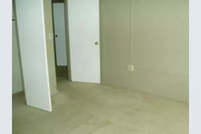 825 Harris Avenue, Austin, TX 78705 - Photo 3