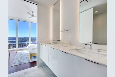 301 West Avenue #1307, Austin, TX 78701 - Photo 19
