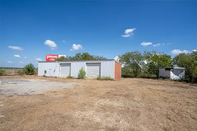 8956 N US Highway 183 Highway, Lockhart, TX 78644 - Photo 11