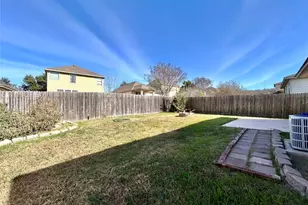 2011 Ashberry Trail W, Georgetown, TX 78626 - Photo 7