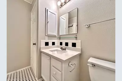 2011 Ashberry Trail W, Georgetown, TX 78626 - Photo 23