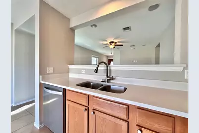 2011 Ashberry Trail W, Georgetown, TX 78626 - Photo 11