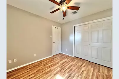 2011 Ashberry Trail W, Georgetown, TX 78626 - Photo 19