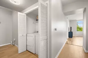 54 Rainey St, Austin, TX 78701 - Photo 11