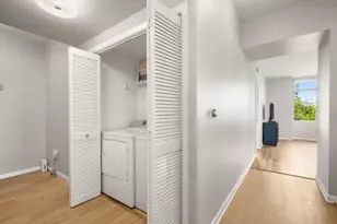 54 Rainey St, Austin, TX 78701 - Photo 11