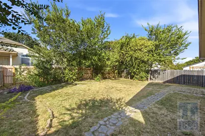 1704 Chinati Mountain Trail, Round Rock, TX 78664 - Photo 23